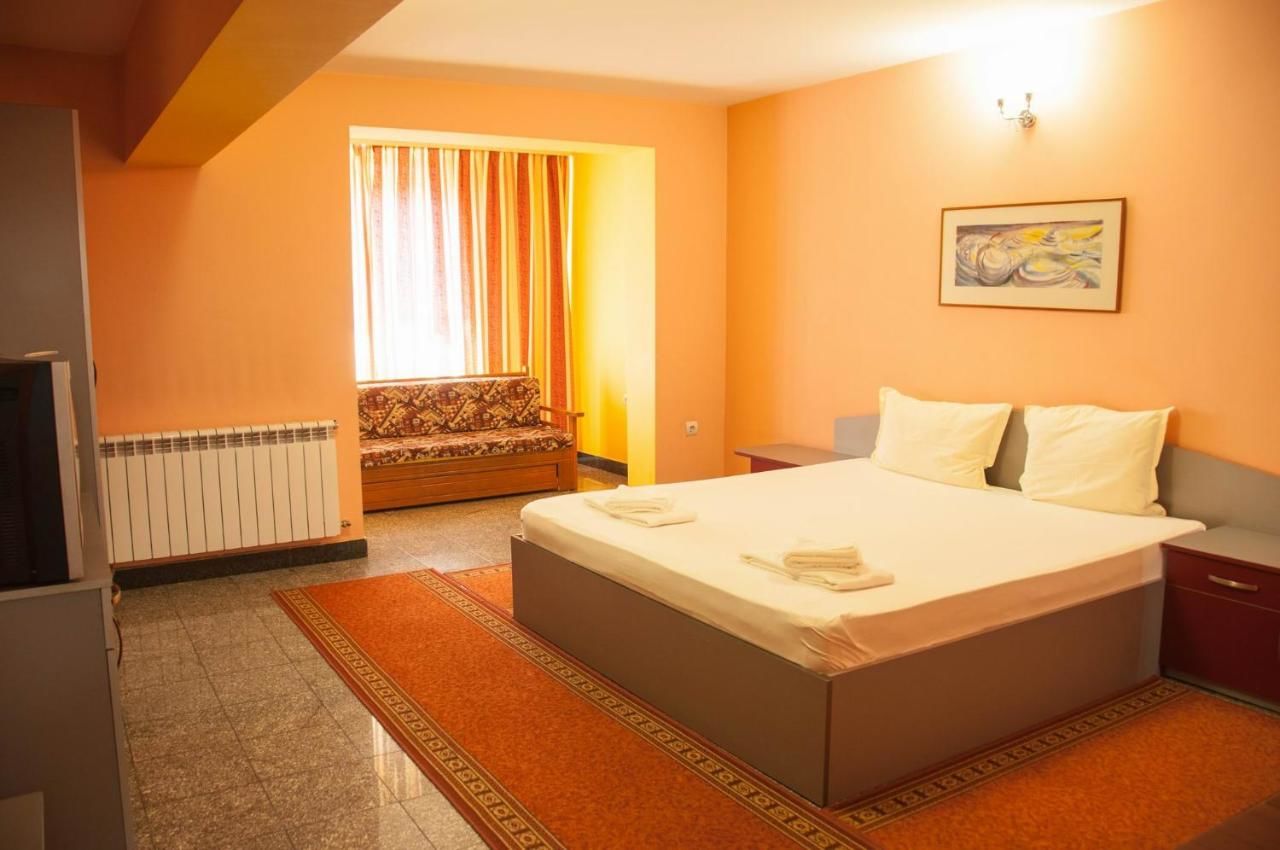 Отель Hotel Ertancom Благоевград